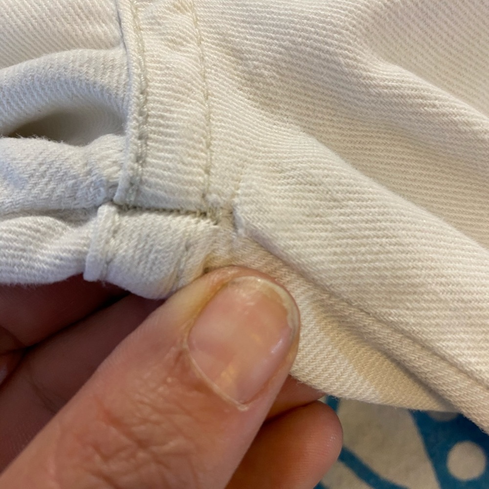 LEVI’S 542 WHITE WIDE LEG CAPRI SIZE 9/10 30 - Picture 8 of 16